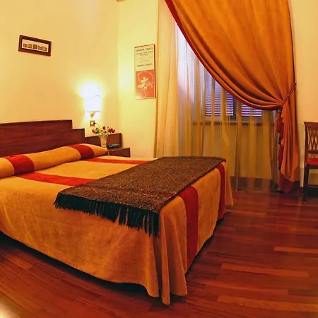 Al Colonnato Di San Pietro Oda ve Kahvaltı 3*