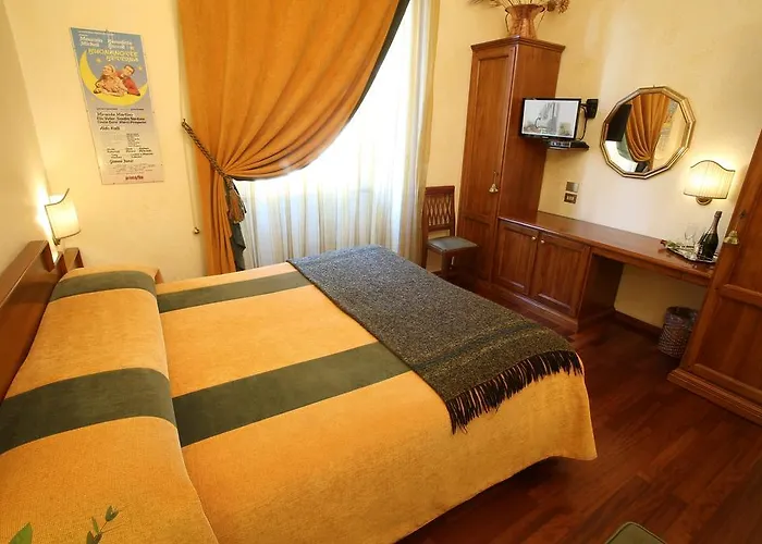 Al Colonnato Di San Pietro 3*