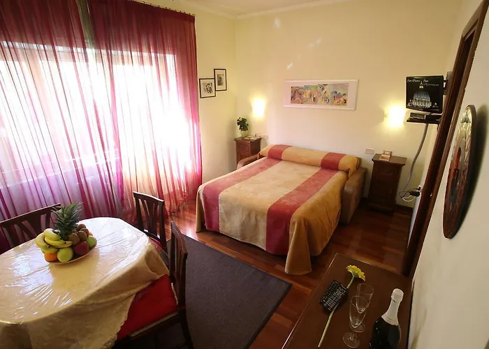 Al Colonnato Di San Pietro Roma