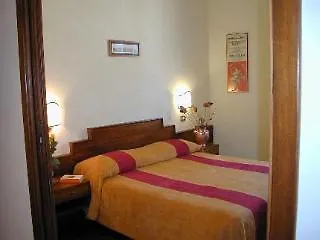 Al Colonnato Di San Pietro