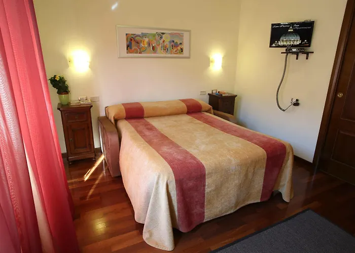 Al Colonnato Di San Pietro Bed & Breakfast